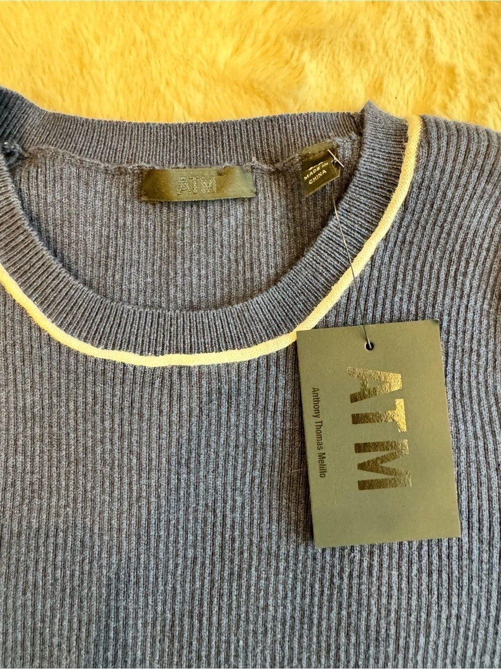 ATM, Small, Navy Short-Sleeves cashmere Knit blend Sweater with White Trim - Picture 8 of 11